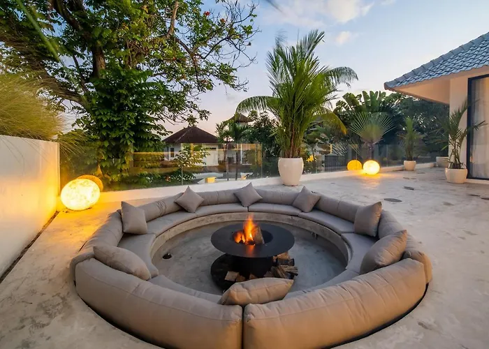 فيلة Giraffe Seminyak, 4br Short Walk To Potato Head