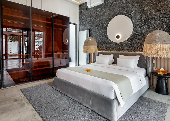 فيلة Giraffe Seminyak, 4br Short Walk To Potato Head سمينياك