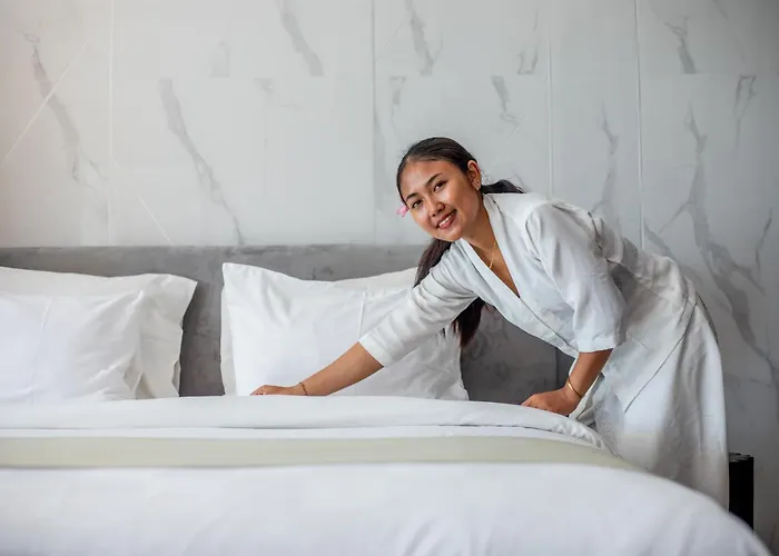فيلة Giraffe Seminyak, 4br Short Walk To Potato Head